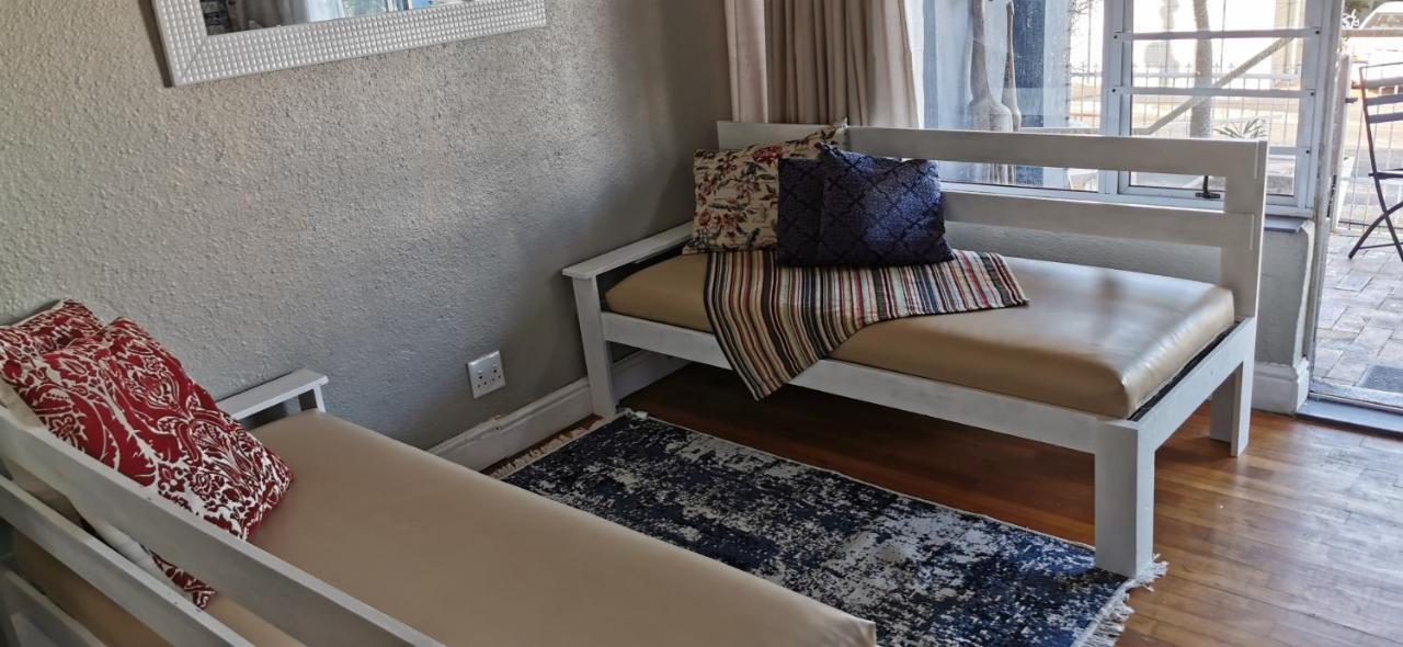 Tranquility Apartment Пароу Екстериор снимка