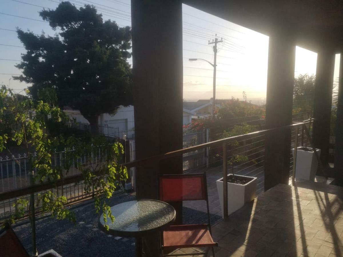 Tranquility Apartment Пароу Екстериор снимка